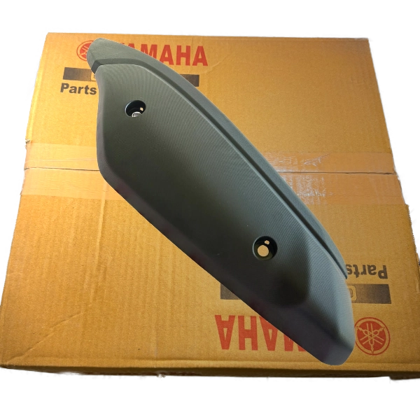 CUBIERTA DE ESCAPE LATERAL PARA MOTONETA FASCINO 125 FI, LCX125