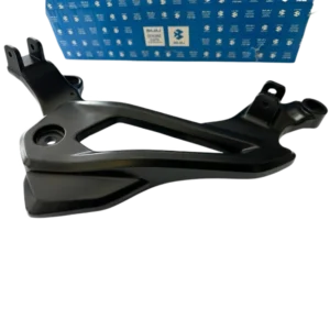 SOPORTE PEDALIN DERECHO PULSAR 135 LS.